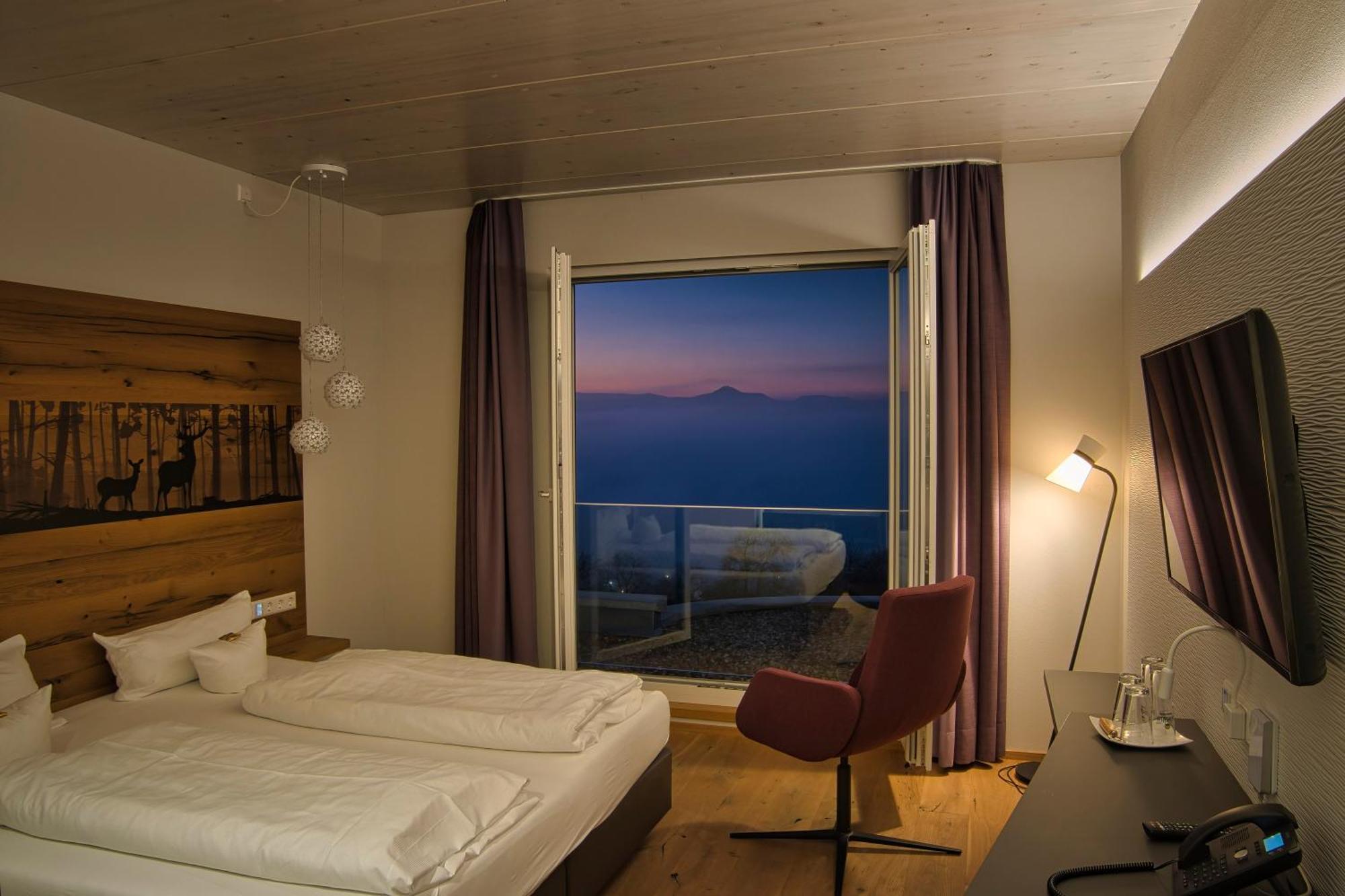 Hotel Schoenbuch Pliezhausen Екстер'єр фото