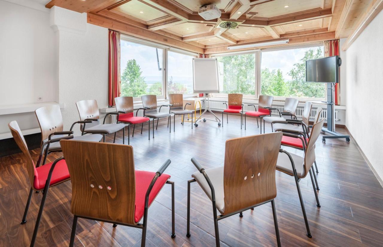 Hotel Schoenbuch Pliezhausen Екстер'єр фото