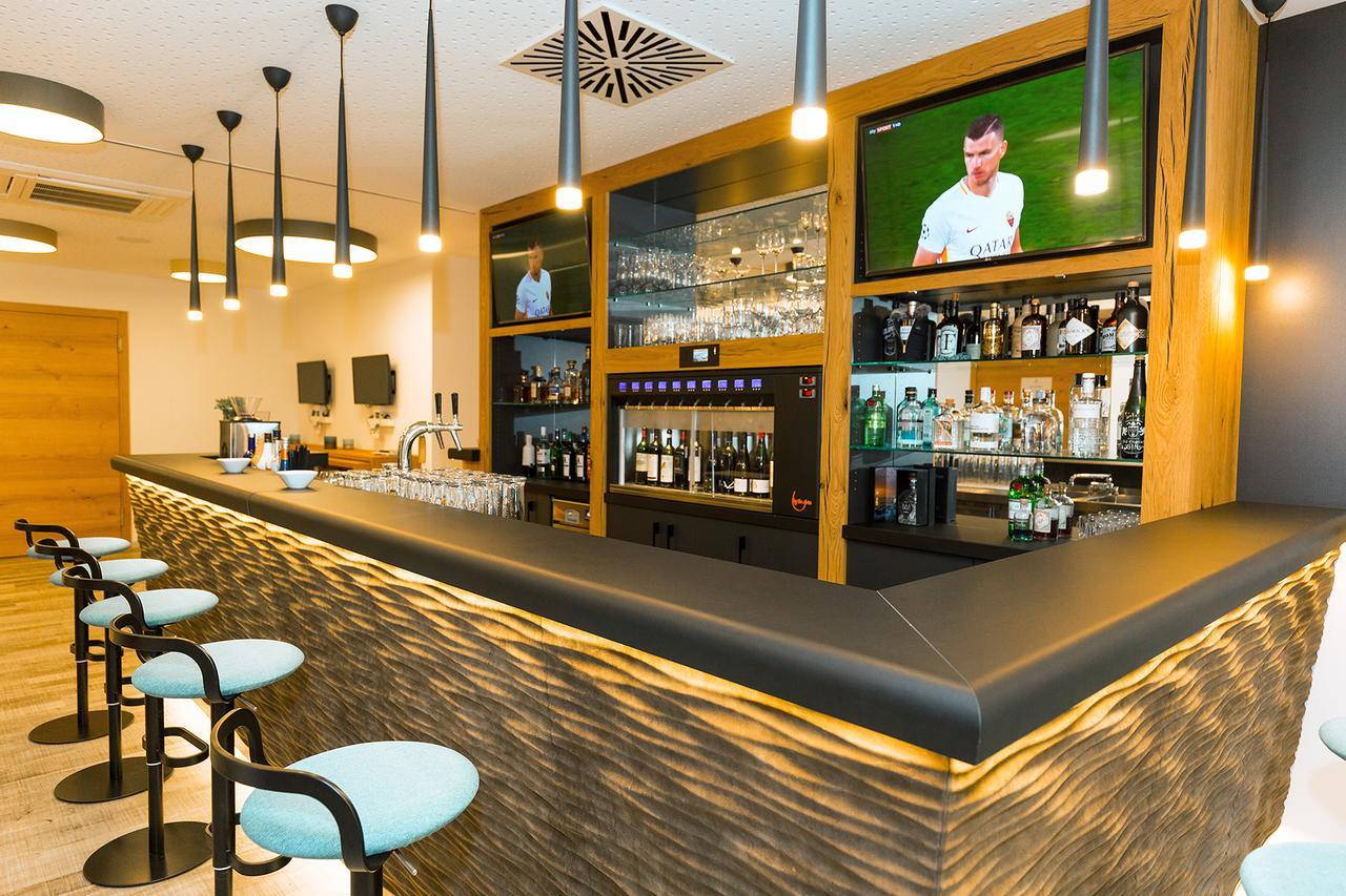 Hotel Schoenbuch Pliezhausen Екстер'єр фото